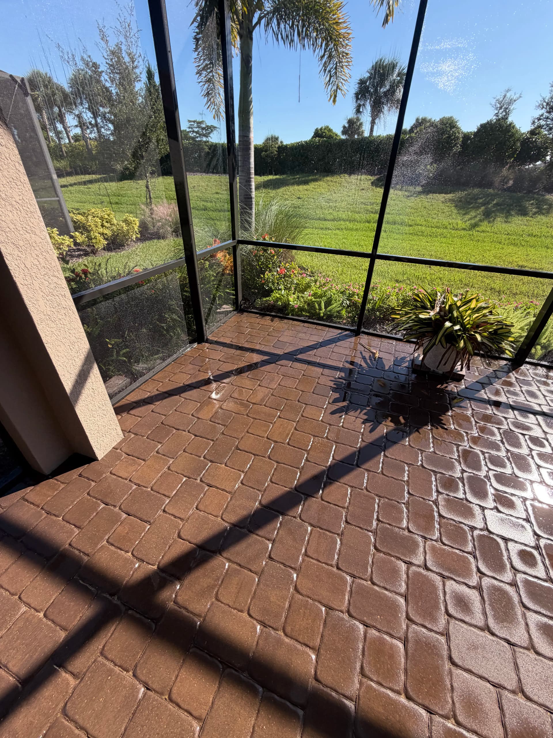 Gallery photos for Lanai Paver and Cage Cleaning Before and After: Image #3