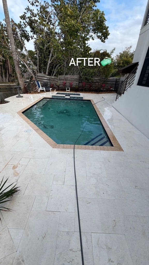 Gallery photos for Fresh Look for a Poolside Haven: Image #2