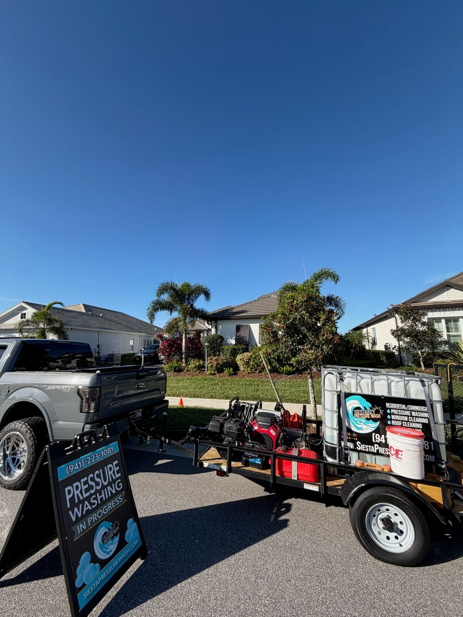 Revitalizing Homes with Expert Pressure Washing in Lakewood Ranch image