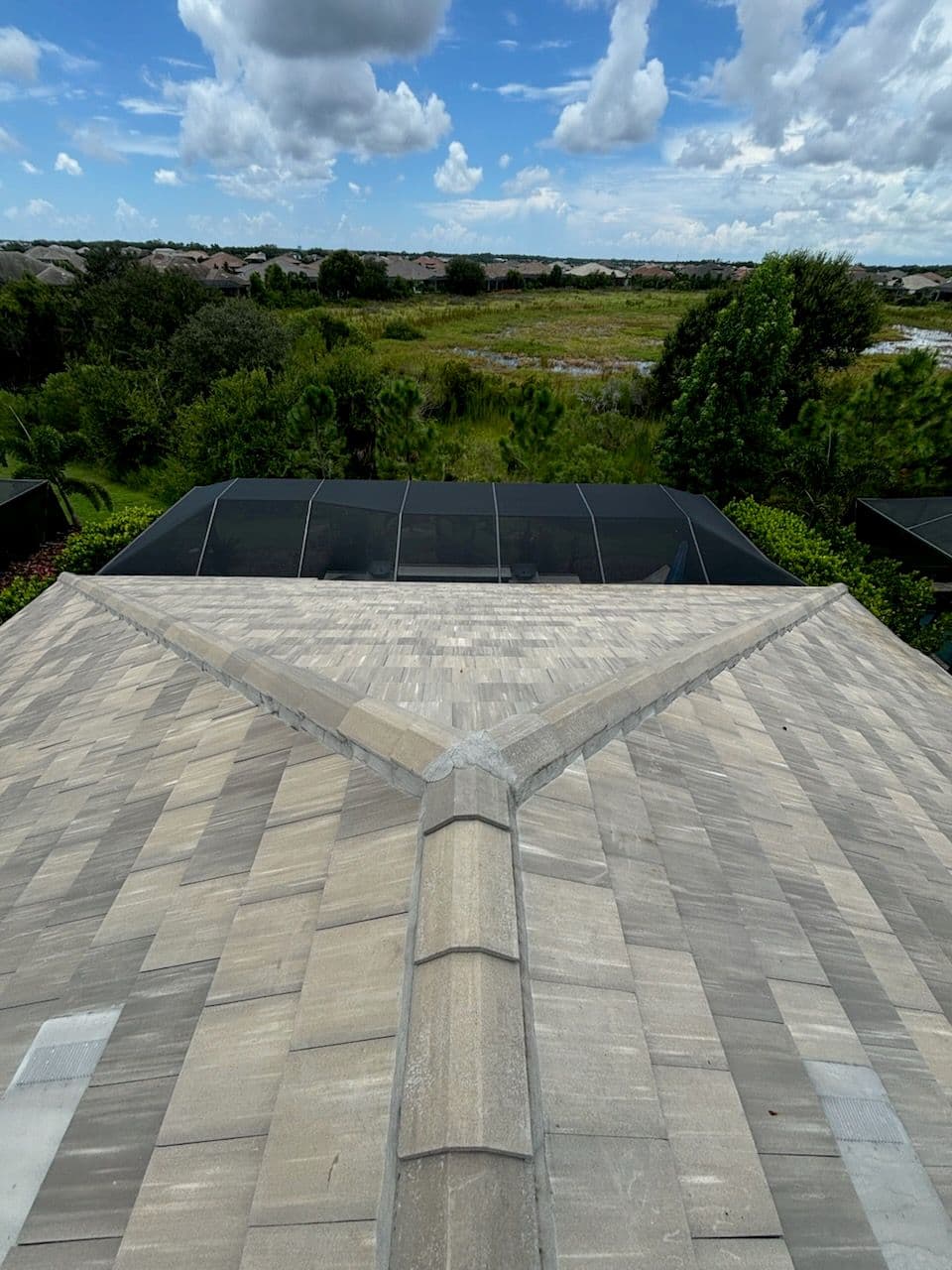 Gallery photos for Lakewood Ranch Roof Sparkles After Expert Soft Wash: Image #1