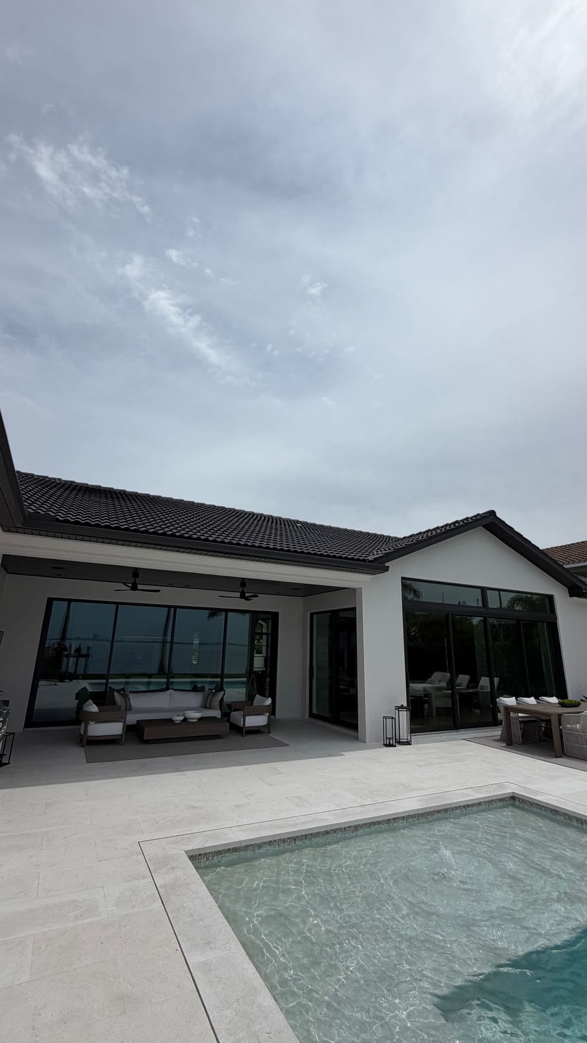 Gallery photos for Clean Windows Make a Waterfront Home Shine: Image #2